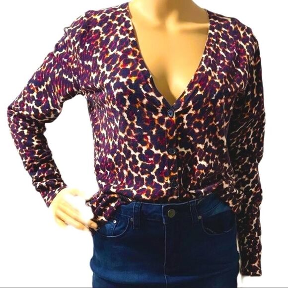 Oleg Cassini Button Down Cardigan - Picture 3 of 9